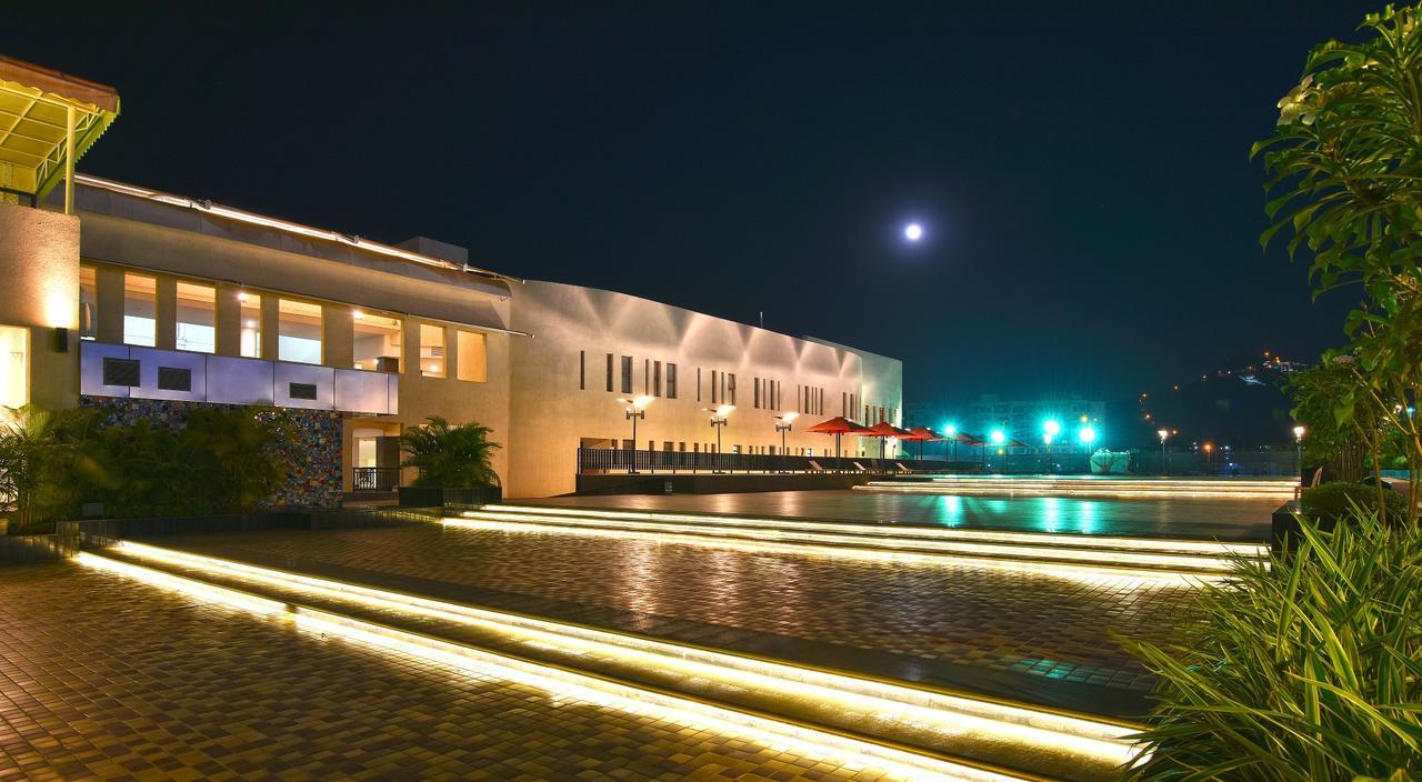 Hotel Club One Manor Exteriér fotografie